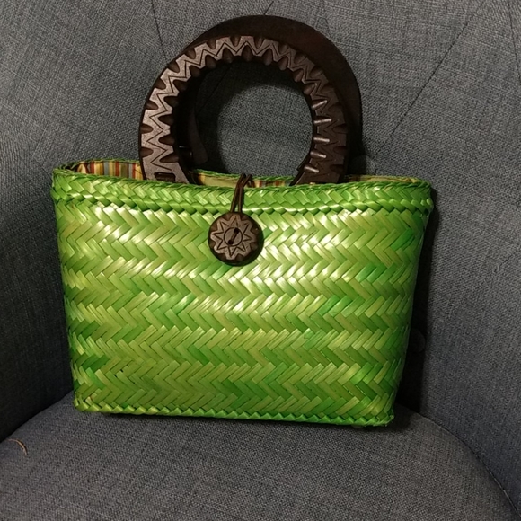 Nine West Handbags - Beachcomber straw bag nwt